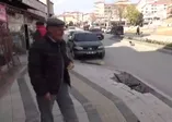 Motosiklet tutkunu köpek yollarda