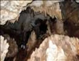 Bu mağara görenleri büyülüyor