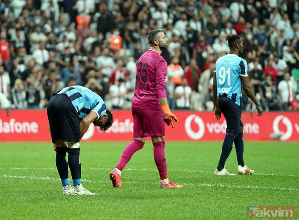 Beşiktaş, Adana Demirspor maçının bitiş düdüğüyle ortalık savaş alanına döndü! Balotelli o hareketi yapınca... - 10