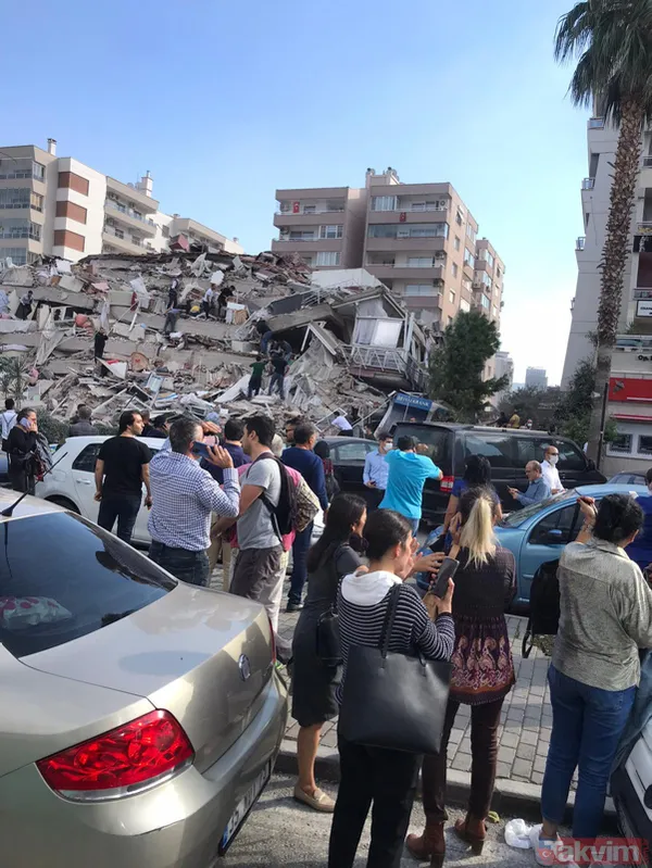 SON DAKİKA: İzmir'de 6,6 büyüklüğünde deprem! İşte İstanbul'dan da hissedilen deprem sonrası ilk görüntüler - 41