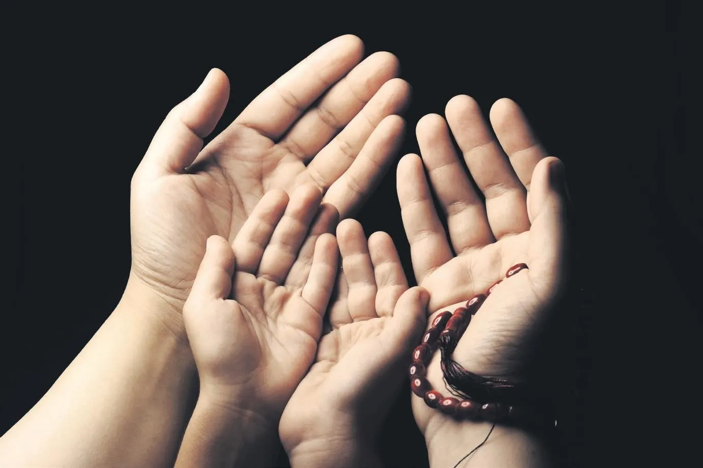 Prof. Dr. Nihat Hatipoğlu yazdı: Dualarımız neden kabul olmuyor!