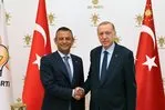 Başkan Erdoğan ve Özgür Özel hangi konuları görüştü? Özgür Özel: Erdoğan’a bir dosya sundum