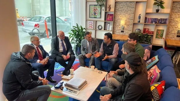 kemal-kilicdaroglundan-sonra-iyi-parti-icazet-icin-abd-yollarina-dustu-aylar-once-ifsa-olan-o-talep-neydi-1666075437475.jpeg Kemal Kılıçdaroğlu'ndan sonra İYİ Parti 'icazet' için ABD yollarına düştü! Aylar önce ifşa olan o 'mahrem talep' neydi?-3