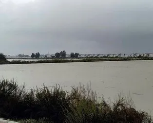 Antalya’da kuvvetli yağmur etkisini sürdürüyor!