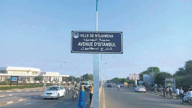 Çad Yönetimi, Türkiye’nin yardımlarını unutmadı: İstanbul’u tabelalara taşıdı-1