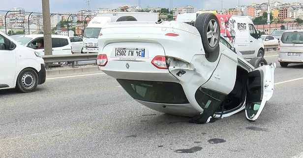 TEM'de kontrolden çıkan araç takla attı! Trafik kilitlendi