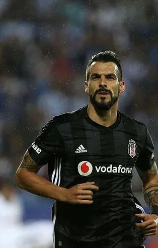 El Matador’dan müthiş bir topuk