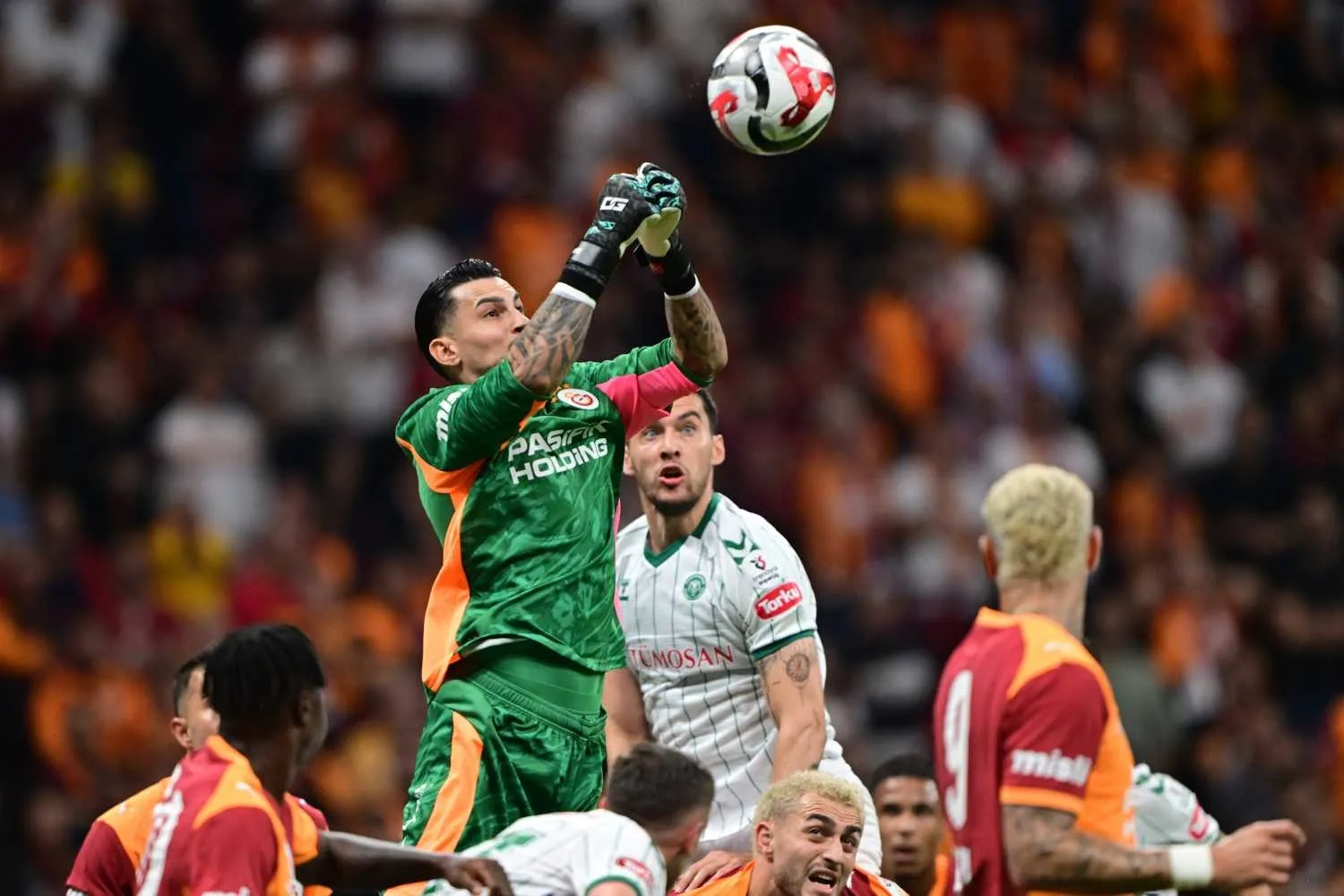 Okan Buruk'tan forvet kararı! Galatasaray Konya deplasmanında - 5