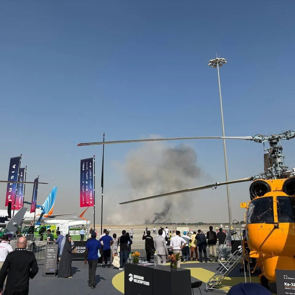 Gösteri uçuşunda yere çakıldı