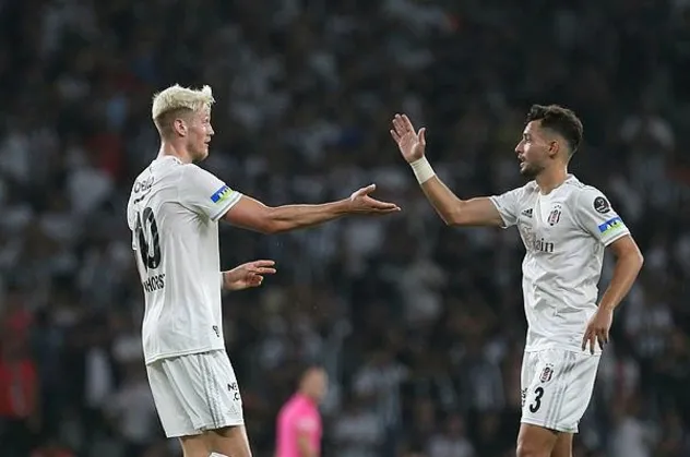 TAKVİM Beşiktaş-Fenerbahçe derbisinde öne çıkması beklenen yıldızları istatistiklerle karşılaştırdı