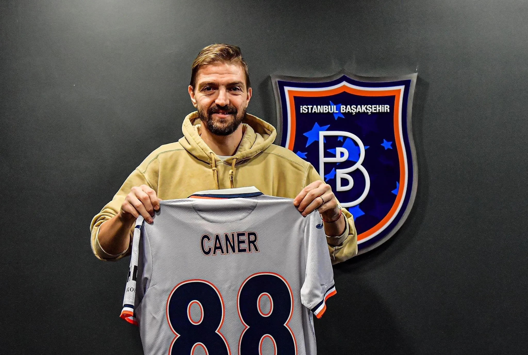 Caner Erkin’e büyük şok! Planlar altüst oldu