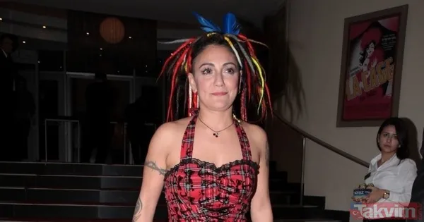 Tası tarağı toplayıp Milas'a yerleşmişti! Özlem Tekin'in kameraları görünce eli ayağı birbirine girdi! Tek eğlencesi köy kahvesi - 4