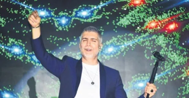 Özcan Deniz'den Kıbrıs'ta hayranlarına müzik şöleni!