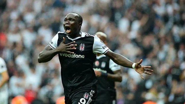 besiktas-vincent-aboubakarin-lisansini-resmen-cikardi-1601088260215.jpeg Beşiktaş Vincent Aboubakar'ın lisansını resmen çıkardı: Konyaspor maçının kadrosunda yer alabilecek-1