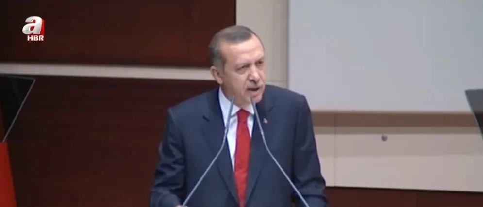 1786907002429.jpeg Emevi Camii'nde namaz zamanı... 14 yıl önceki tarihi sözler gerçek oluyor: Başkan Erdoğan Şam ziyareti yine gündemde!-4