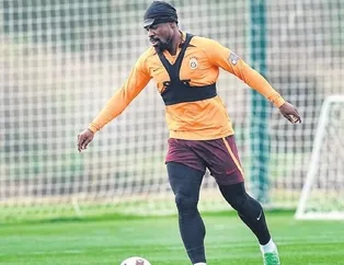 Oynamadan katkı verdi!