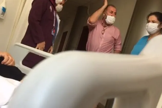 Türkiye'nin konuştuğu küfürbaz doktor skandalında flaş gelişme: Rektör Selçuk Aldemir, Mesrure Toker'i arayıp özür diledi