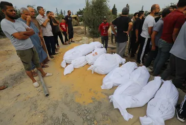 GAZZE MEZARLIĞA DÖNÜYOR | Katil İsrail’in saldırılarının 22. gününde kan donduran görüntüler! Resmen soykırım