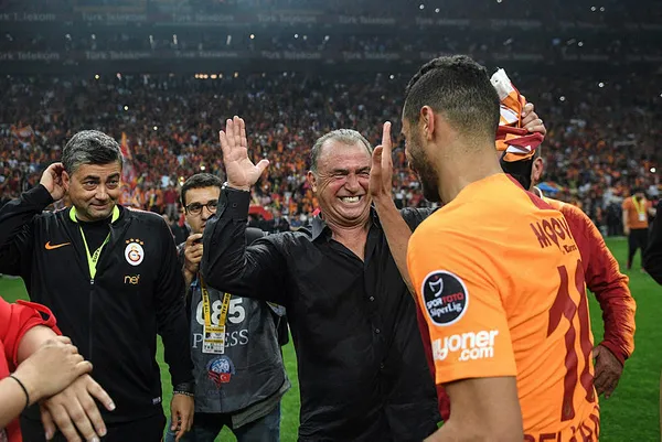 fatih-terim-belhanda-konusu-bize-zarar-veremez-galatasaray-buyuk-bir-camiadir-1615652969289.jpg