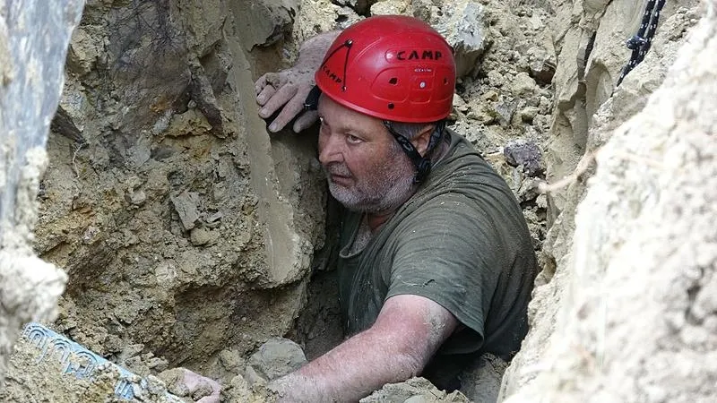 Çanakkale’de toprak kayması! 2 kişi hayatını kaybetti: Faciada acı detay ortaya çıktı-3