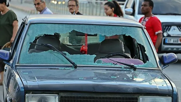 Son dakika: Antalya'da feci kaza: O kadar hızlı çarptı ki havada gördüm sadece-1