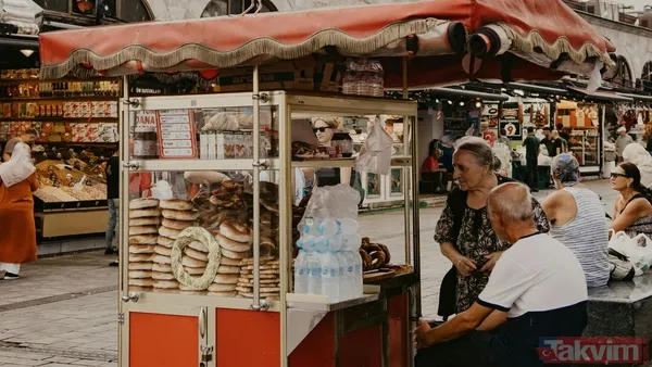 (Kaynak: Takvim Foto Arşiv Ve Bilgiler Yapak Zekadan Alınmıştır.)