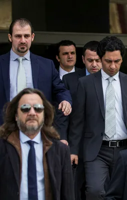 Firari FETÖ'cü askerler hakkında karar