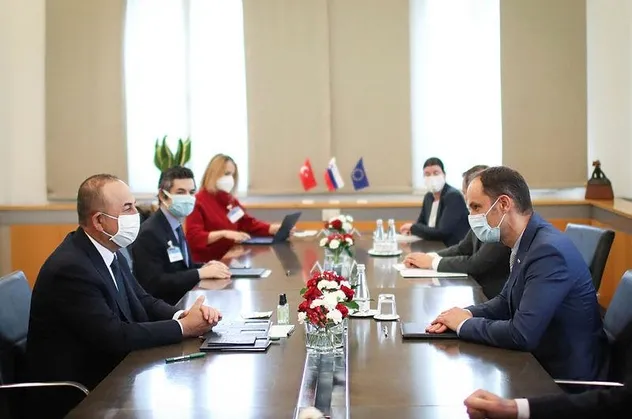 Son dakika: Dışişleri Bakanı Mevlüt Çavuşoğlu, Slovenya Dışişleri Bakanı Logar ile görüştü