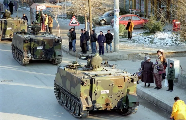 demokrasiye-toplumsal-yasama-ve-ekonomiye-buyuk-darbe-28-subati-unutmayacagiz-1772253779756.jpeg Demokrasiye, toplumsal yaşama ve ekonomiye büyük darbe: 28 Şubat'ı unutmayacağız!-5