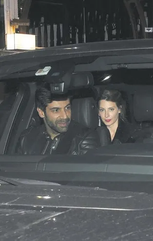 Tuba Ünsal yasak aşkı Caner Karaoğlu ile yakalandı