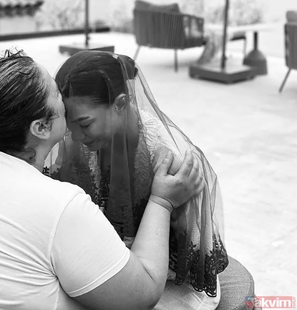 Oğuzhan Koç’un müstakbel eşi Demet Özdemir kına gecesinde gözyaşları içinde kaldı! O anlar çok konuşuldu! Düğüne ‘yağmur’ engeli... - 15