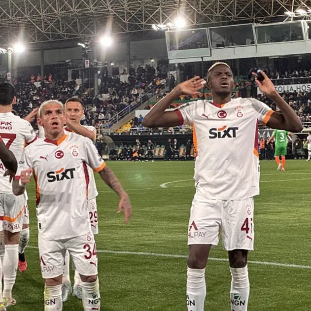 Spor yazarları Alanyaspor Galatasaray maçını yorumladı: Figüranlara rol yazılıyor! Hakem için dikkat çeken sözler