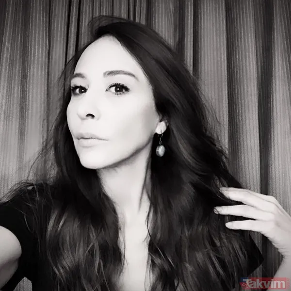 Ahu Sungur “Oyunculuk kim daha çıplak yarışı değil” dedi! Gözler onlara çevrildi: Hande Erçel, Pınar Deniz, Dilan Çiçek Deniz, Özge Özacar... - 3