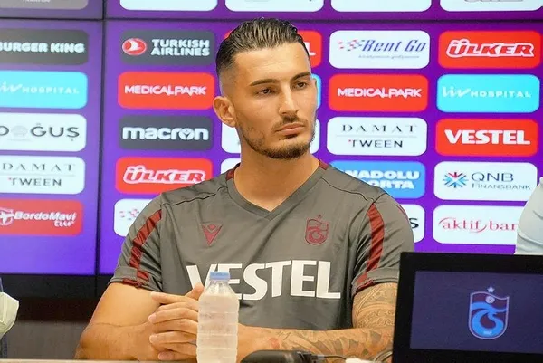 trabzonspor-teknik-direktoru-abdullah-avcidan-flas-aciklamalar-1663162465825.jpeg Trabzonspor teknik direktörü Abdullah Avcı'dan flaş açıklamalar-3