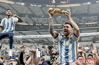 Arjantin Dünya Kupası’nı kazanırken Lionel Messi yine rekorları alt üst etti