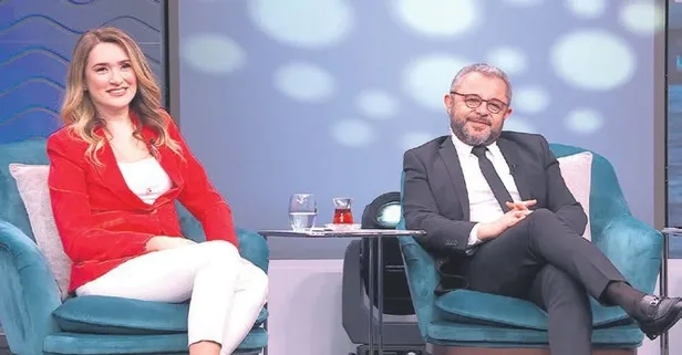 "Biz Bize" renkli konukları ile bugün saat 11.00'da A Para'da