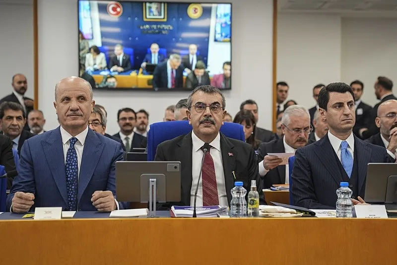 Milli Eğitim Bakanı Yusuf Tekin Bakanlığının 2026 yılı bütçesine ilişkin sunum yaptı. (AA)