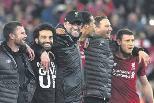 Avrupa sadece Liverpool’u konuşuyor... Akıllara 2005 finali geldi-1