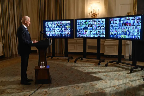son-dakika-joe-biden-goreve-geldi-beyaz-saray-internet-sitesine-gizli-mesaj-koydu-1611216537698.jpg SON DAKİKA: Joe Biden göreve geldi Beyaz Saray internet sitesine gizli mesaj koydu-3