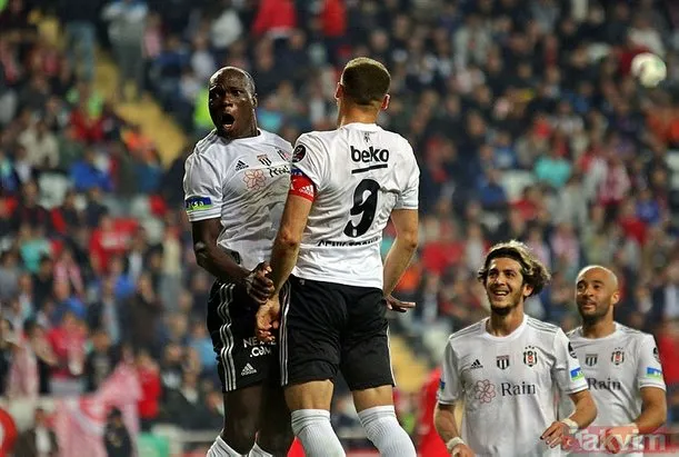 Beşiktaş Fenerbahçeli yıldızı katıyor! Zajc derken...