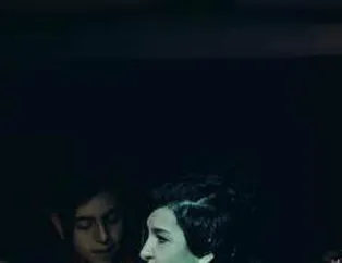 "Model" grubunun fotoğrafları