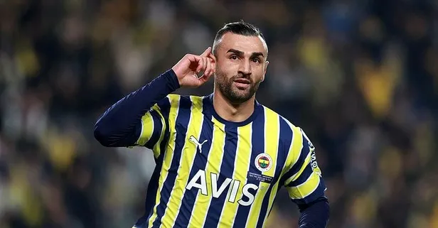 Batshuayi, Enner Valencia ve King’in sakatlıkları sonrası Jesus, Serdar Dursun’a sarıldı