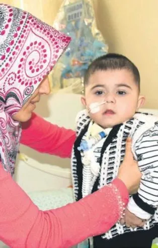 Yanlış tedavi nedeniyle sakat kaldığı iddia edilen Güney bebek, destek bekliyor