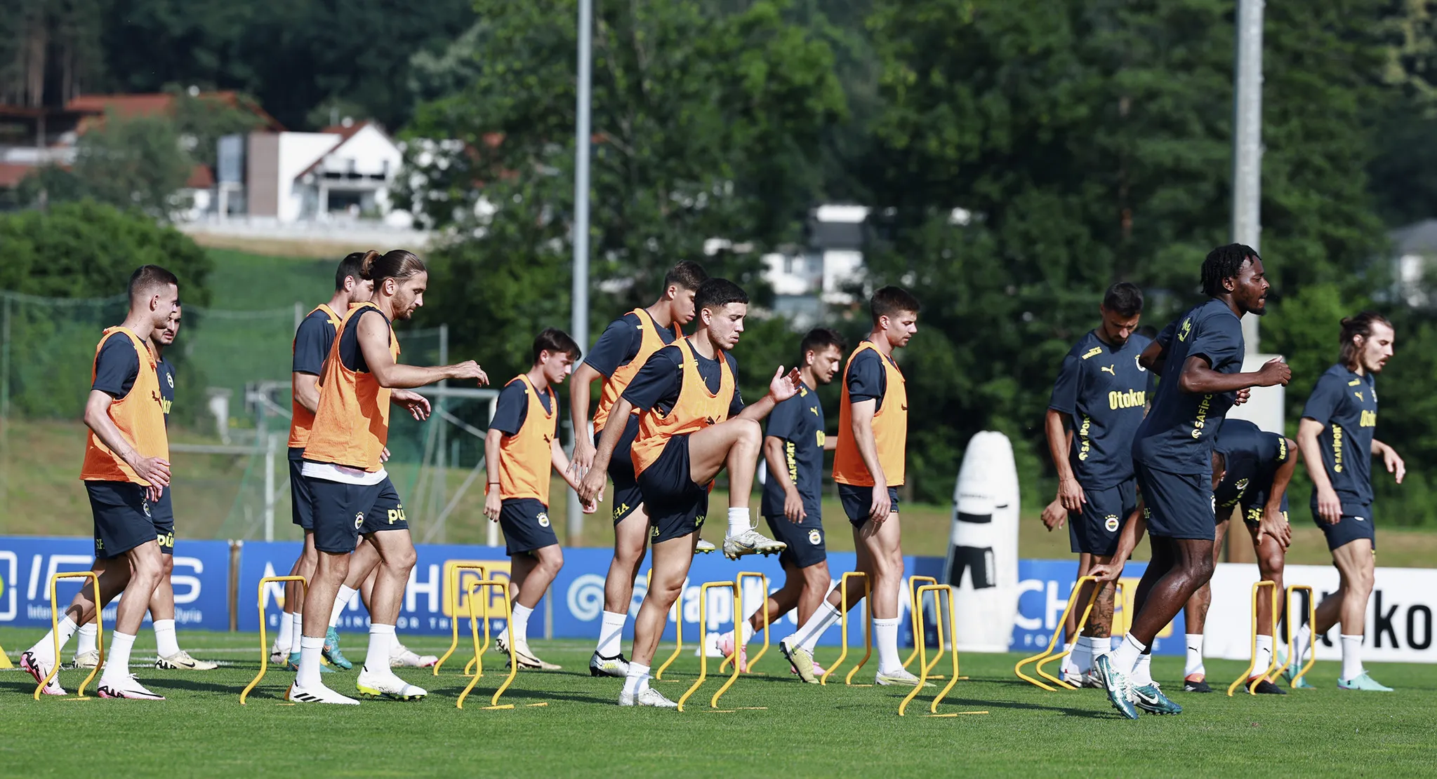 Galatasaray'ın eski yıldızı Fenerbahçe'ye geliyor! - 7