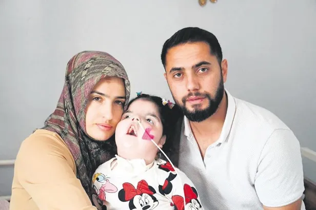 tedavisi-belli-1669680610477.jpeg 4 kere yardım kutusu çalınan SMA hastası minik Yaren Belli'nin babası isyan etti: 1 lira bile umudumuz-2