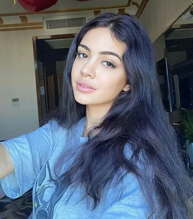 1702714437368.jpeg Fenomen Ece Ronay gözaltına alınmıştı! Soruşturmada Ayhan Bora Kaplan detayı! Telefonu incelemeye alındı-4