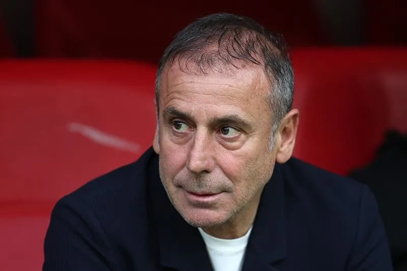 Teknik direktör Abdullah Avcı Karagümrük maçı öncesi oyuncularına seslendi: O kupa bizim olacak-3