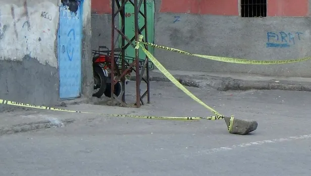 Son dakika: Diyarbakır'da iftar vakti silahlı kavga: 1 ölü, 5 ağır yaralı-1