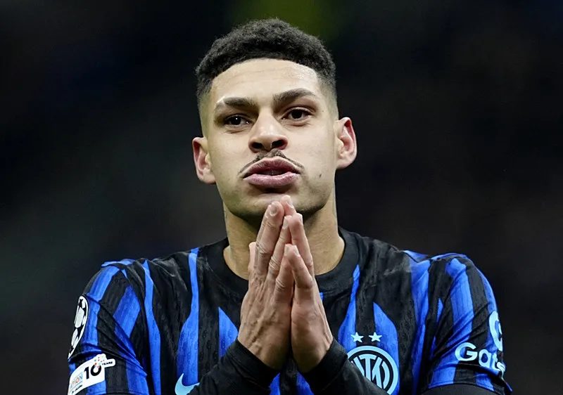 Beşiktaş'ta 1 ayrılık 3 transfer! - 16