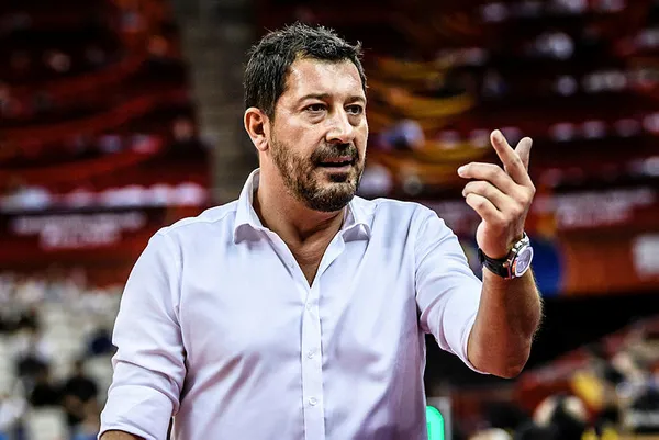 son-dakika-a-milli-basketbol-takiminda-ufuk-sarica-donemi-sona-erdi-1605868721936.jpg SON DAKİKA: A Milli Basketbol Takımı'nda Ufuk Sarıca dönemi sona erdi-3
